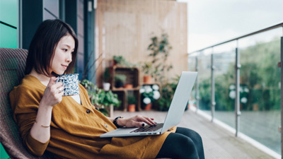 woman with computer
